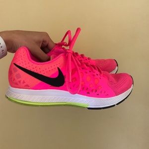 Nike Pegasus 31 Running Sneaker